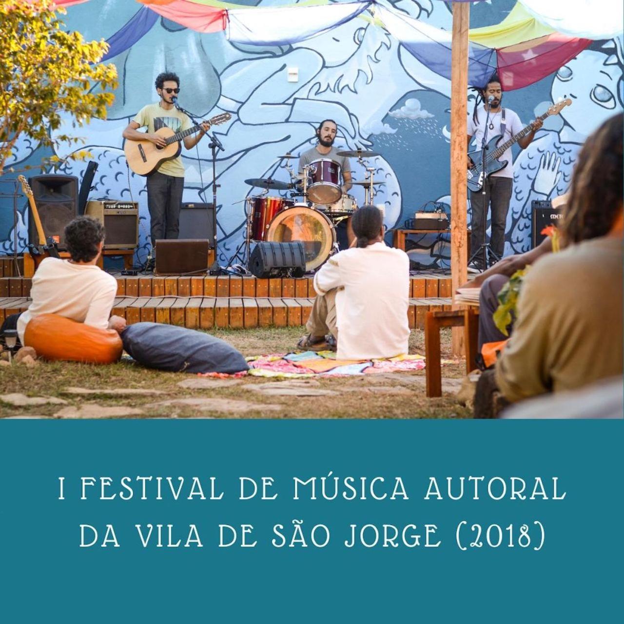 Shanti - Hospedaria Na Vila De Sao Jorge Exterior foto